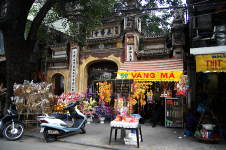 http://www.baodatviet.vn/Uploaded_CDCA/quocquan/20110217/cdv-vinhtru-1.jpg